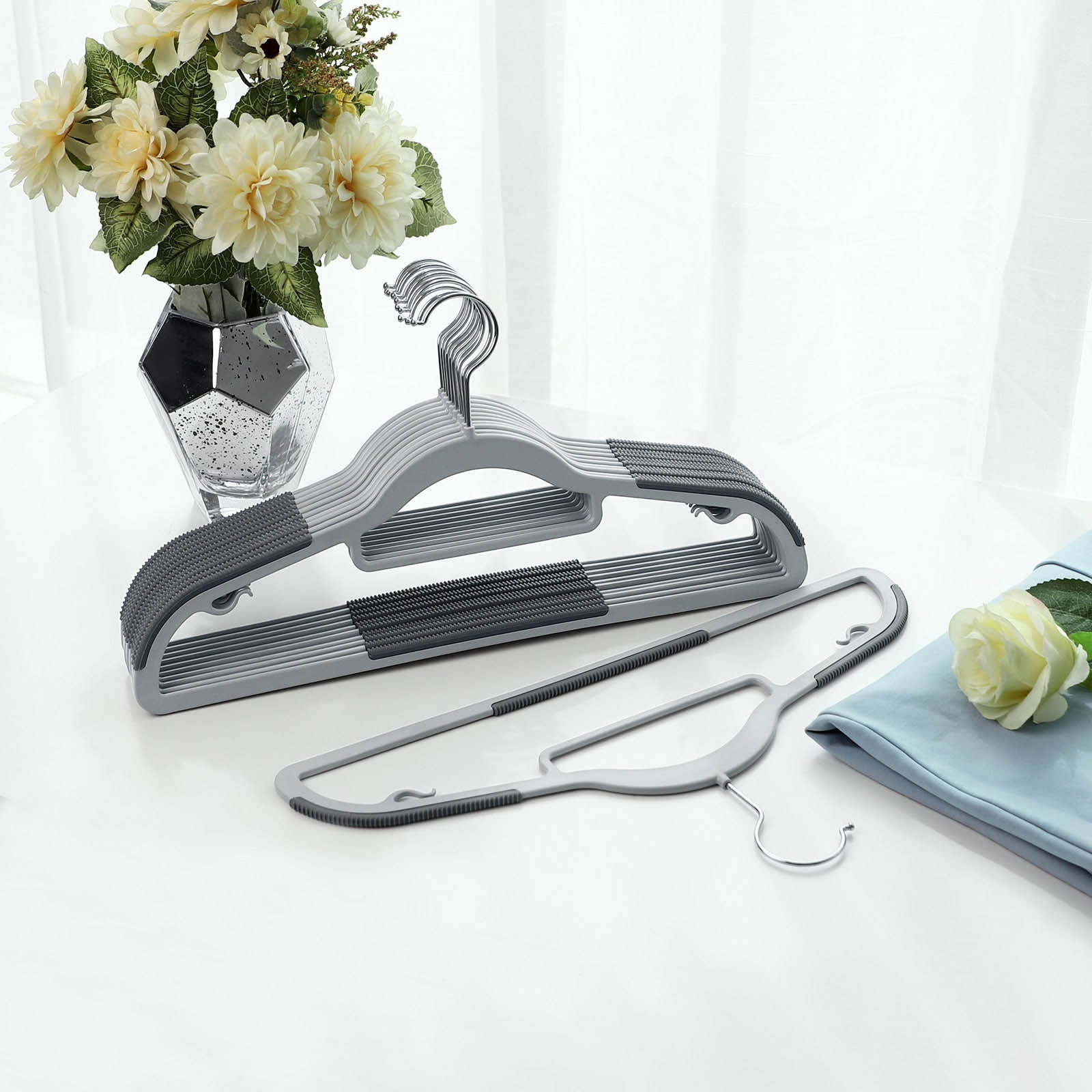 Clothing hangers - Anti -slip - Set of 50 - Gray
