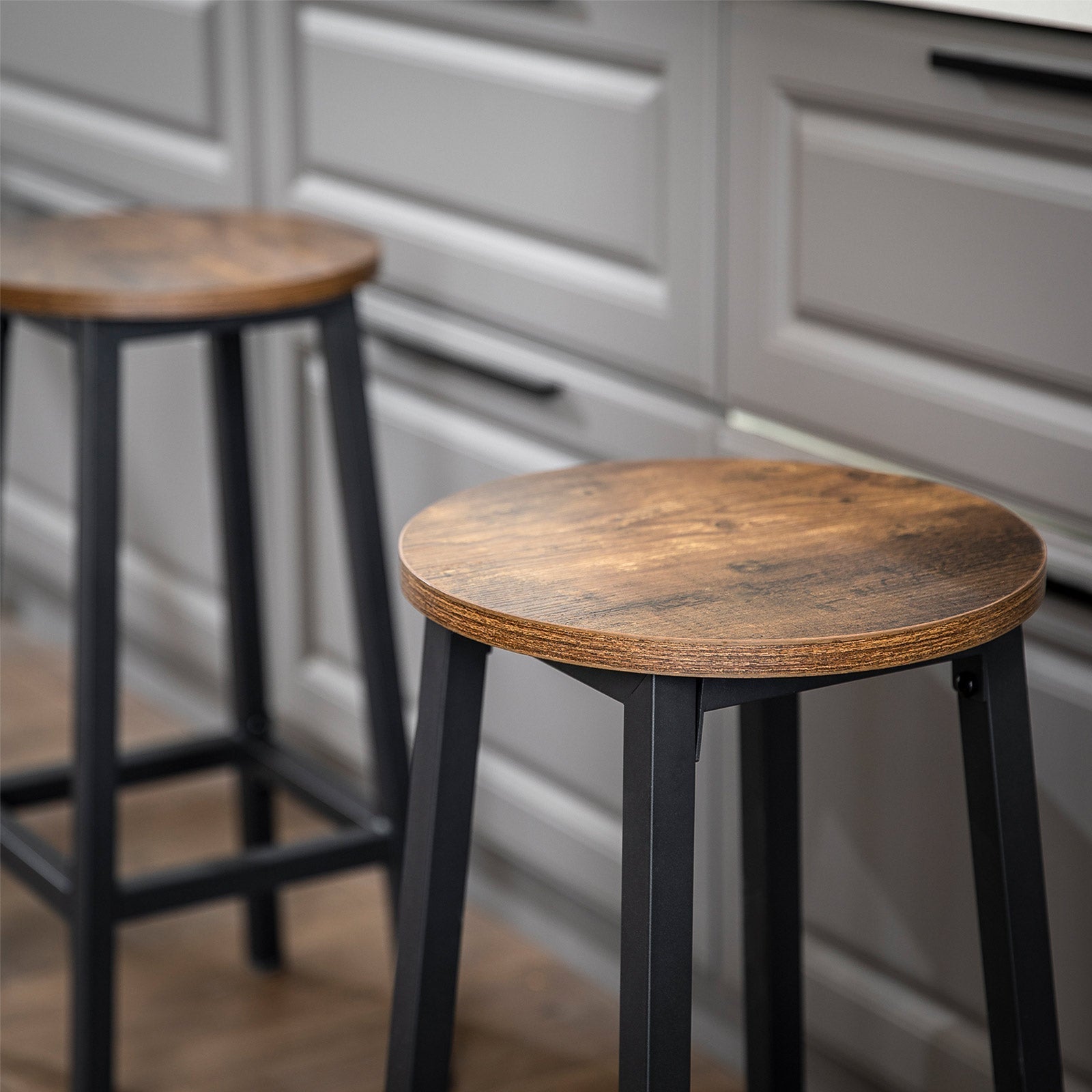 Bar stools - Set of 2 - Bar chairs with steel frame - Vintage brown/black