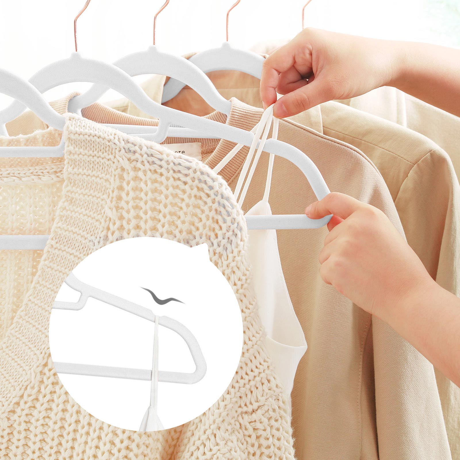 Velvet clothes hangers - Anti -slip pendants - Set of 50 - White