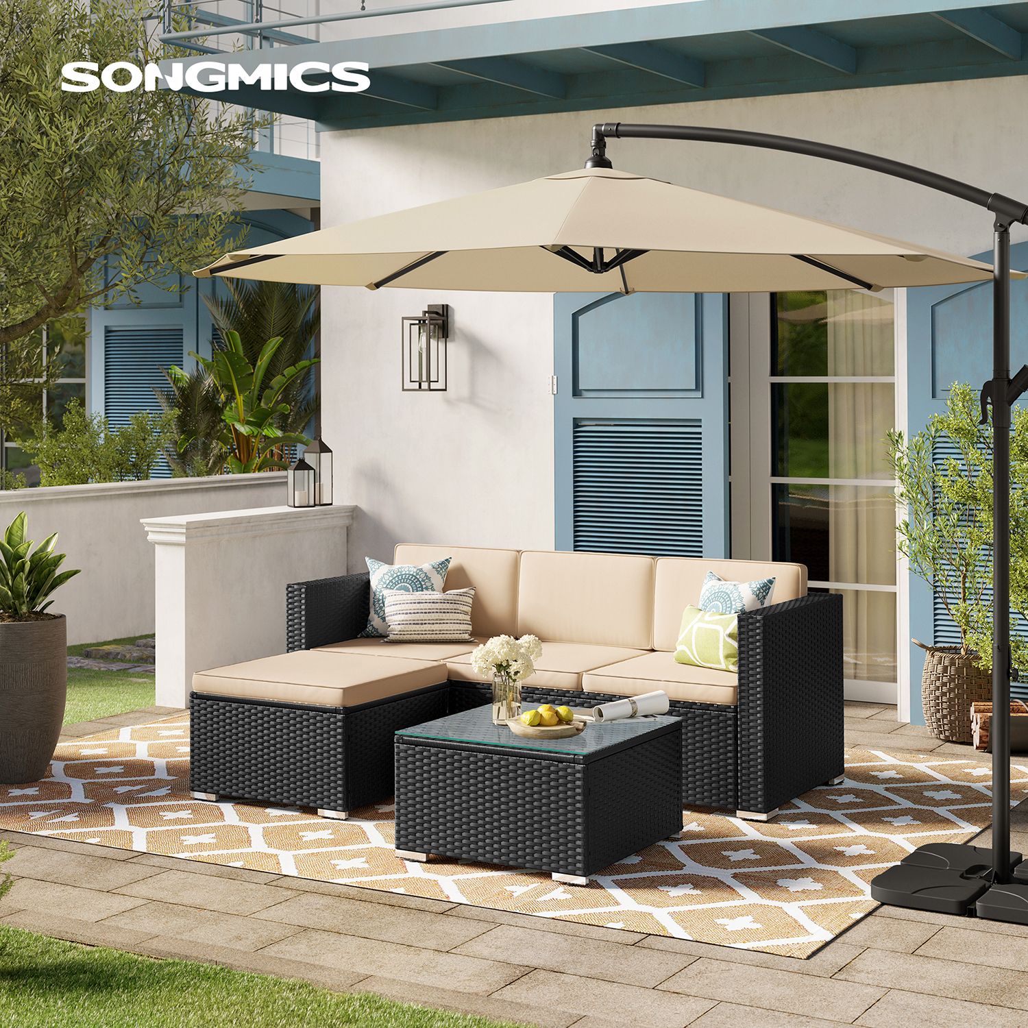 Garden furniture set - with pillows