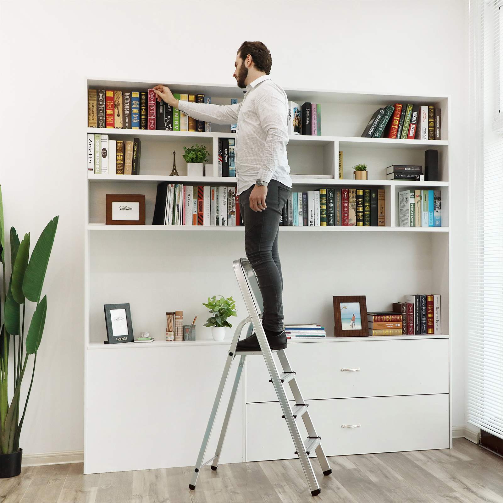 Household Radder - 4 Levels - Aluminum - Anti -slip - Silver