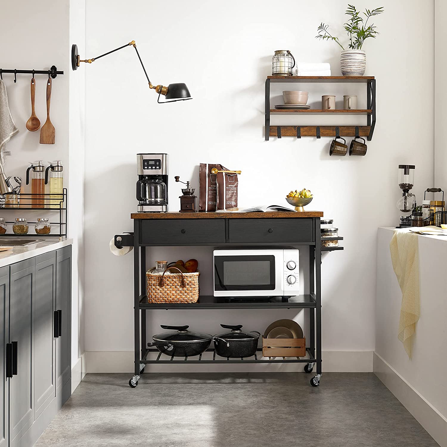 Kitchen trolley - on wheels - Industrial style