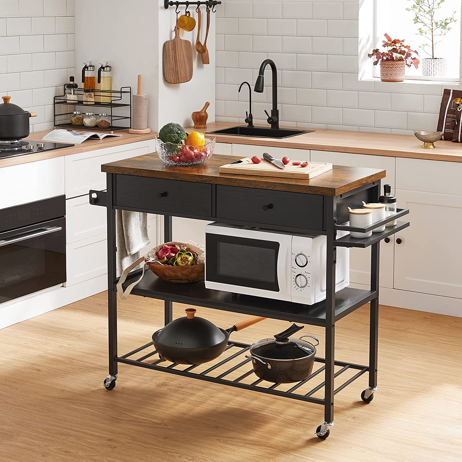 Kitchen trolley - on wheels - Industrial style