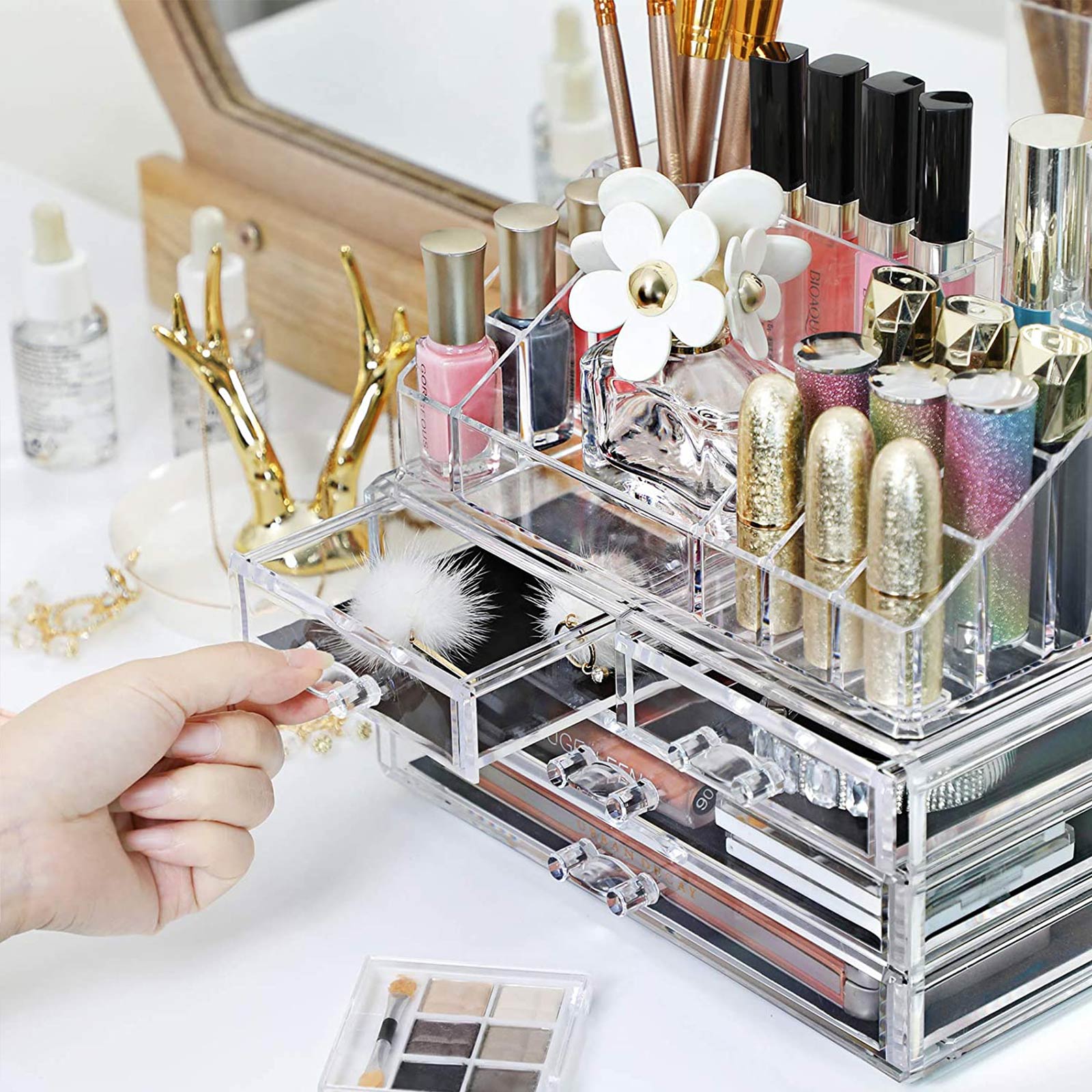 Cosmetic organizer - with 4 drawers