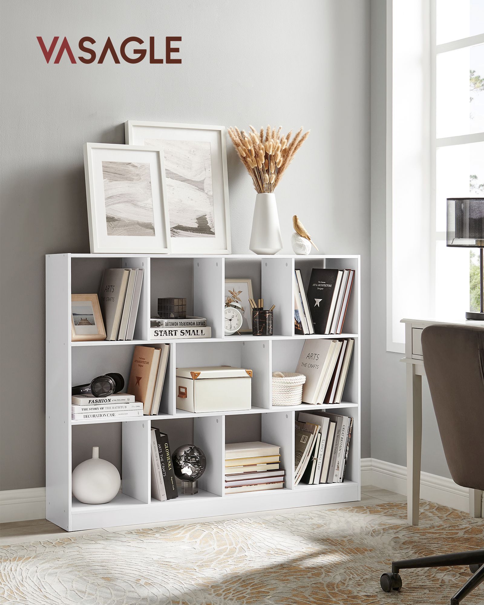 Bookcase - with 11 courses - White