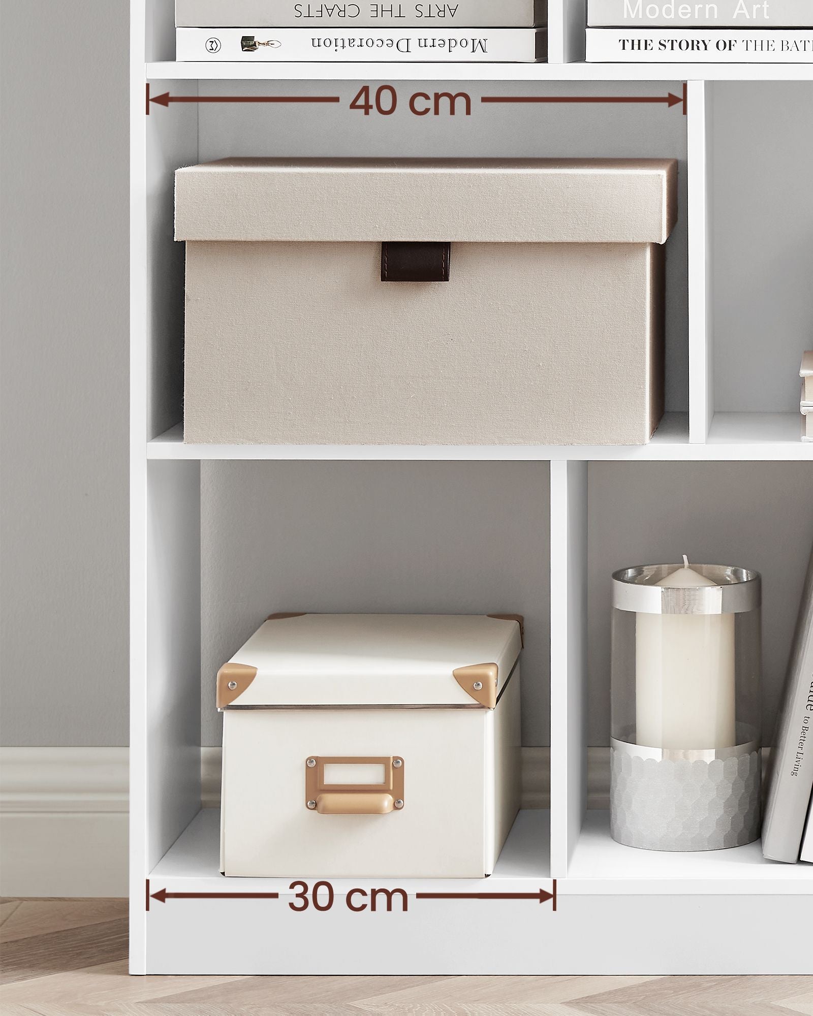 Bookcase - with 11 courses - White