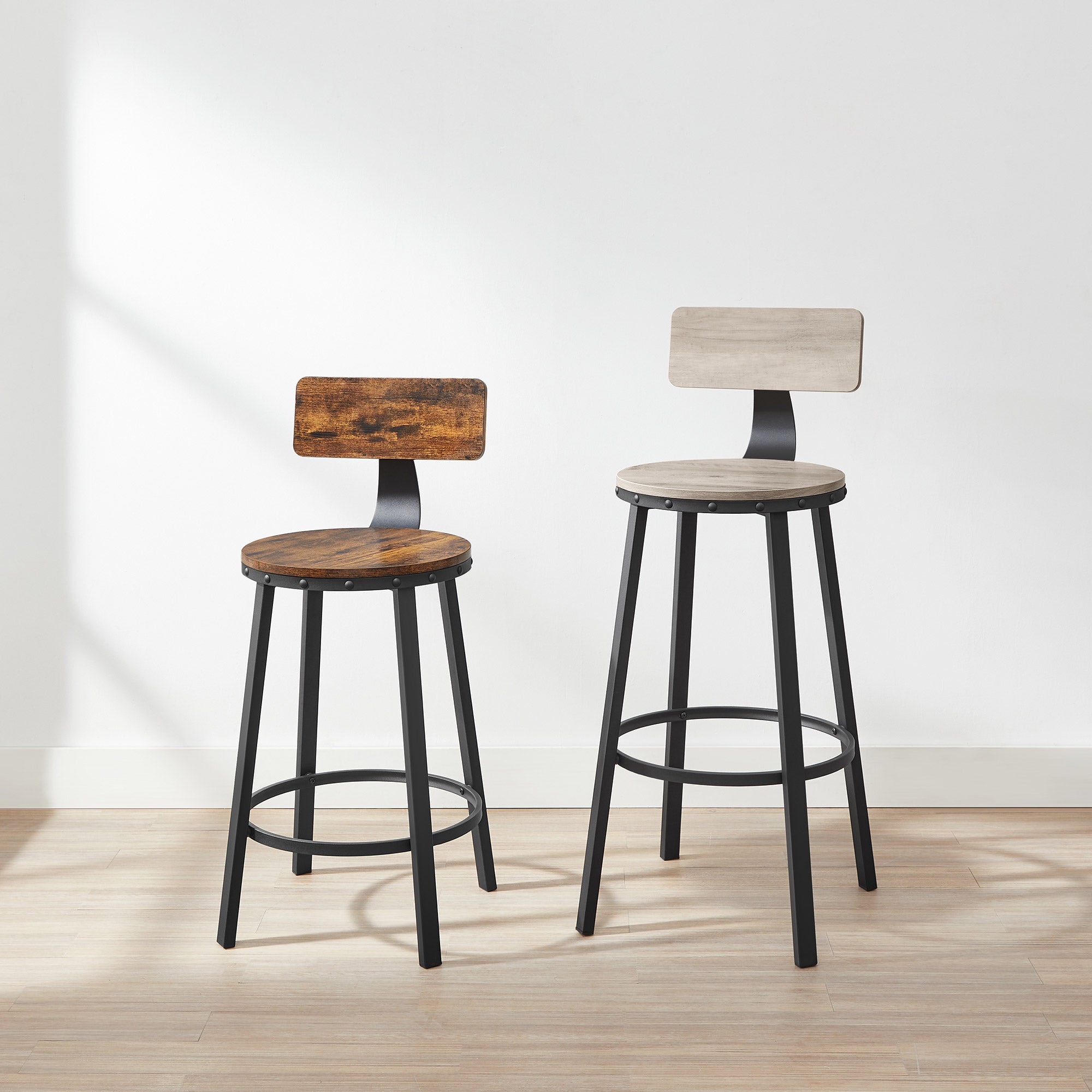 Bar stools - Set of 2 - Industrial Design - Vintage Brown / Black