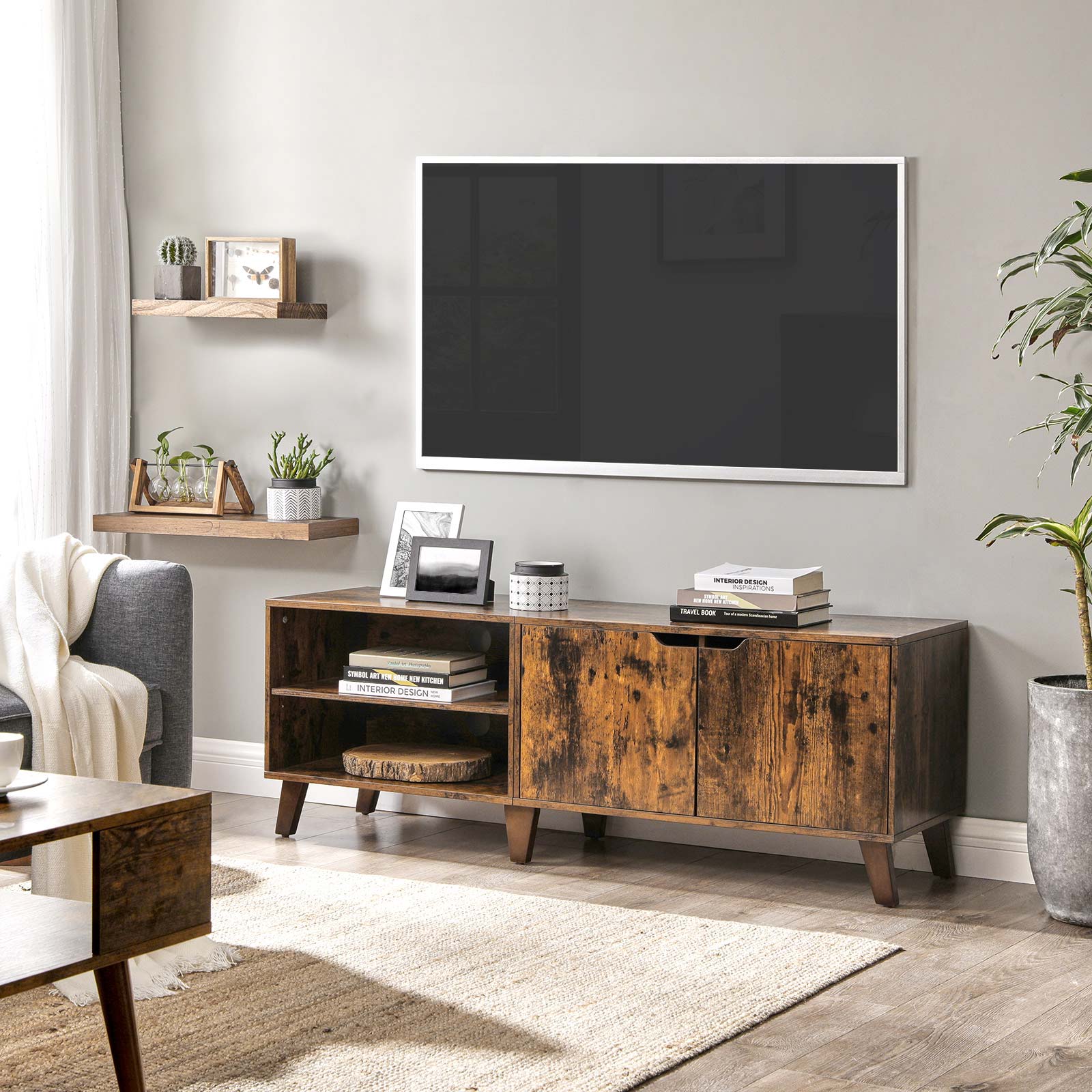 TV furniture - TV cabinet with 2 doors - Adjustable shelves - Brown
