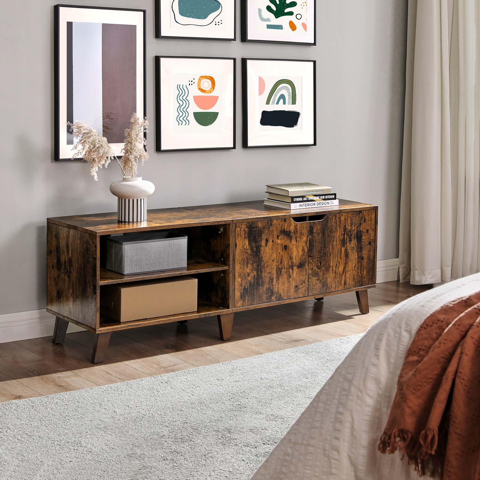 TV furniture - TV cabinet with 2 doors - Adjustable shelves - Brown