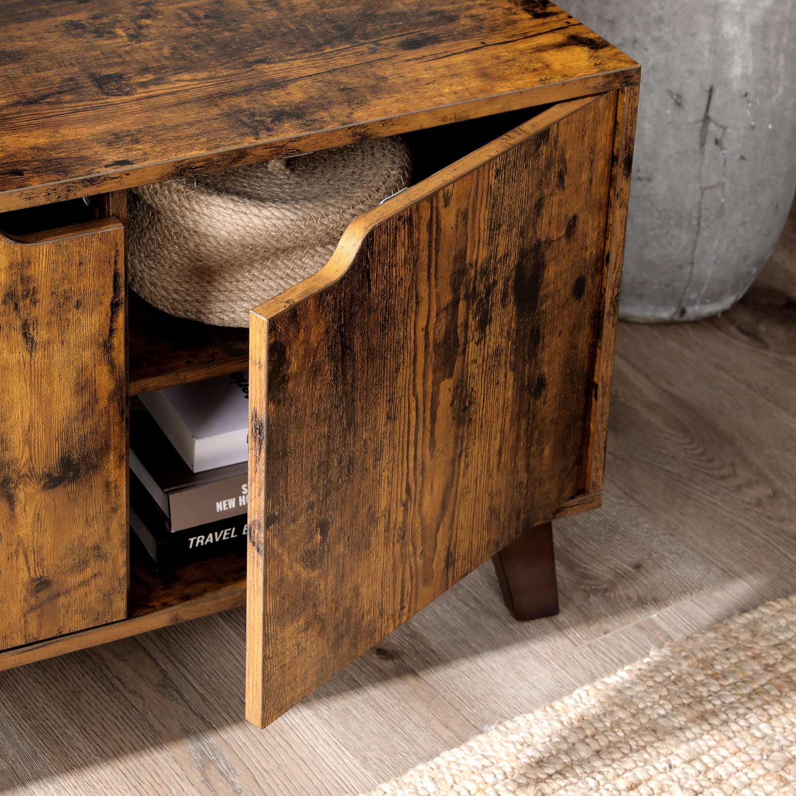 TV furniture - TV cabinet with 2 doors - Adjustable shelves - Brown