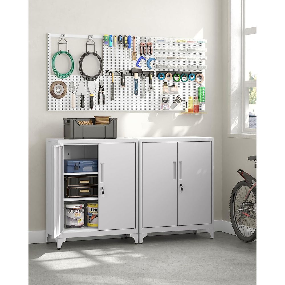Archive cabinet - Tool cabinet - Van Staal - With 2 doors - With lock - White
