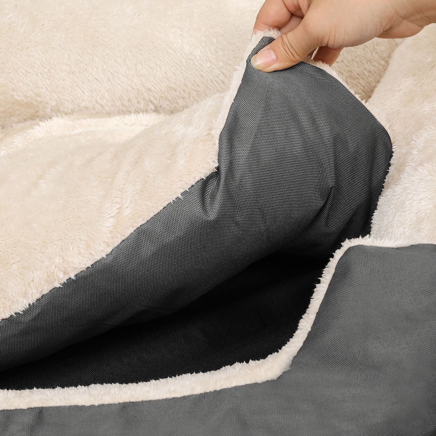 Dog bed - 80 x 65 x 20 cm - With reversible cushion - Gray