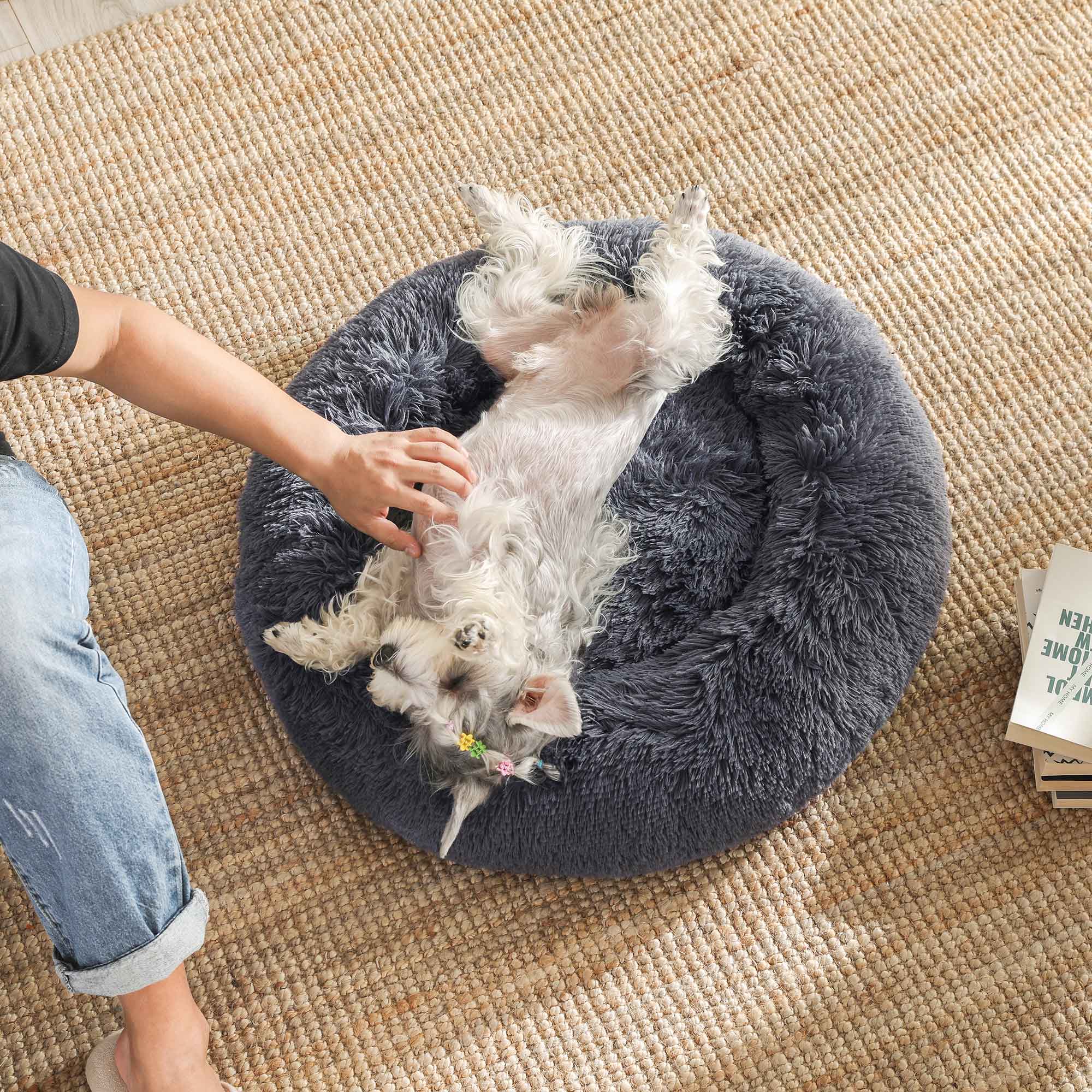 Dog bed - cat bed - Soft plush - Dark gray