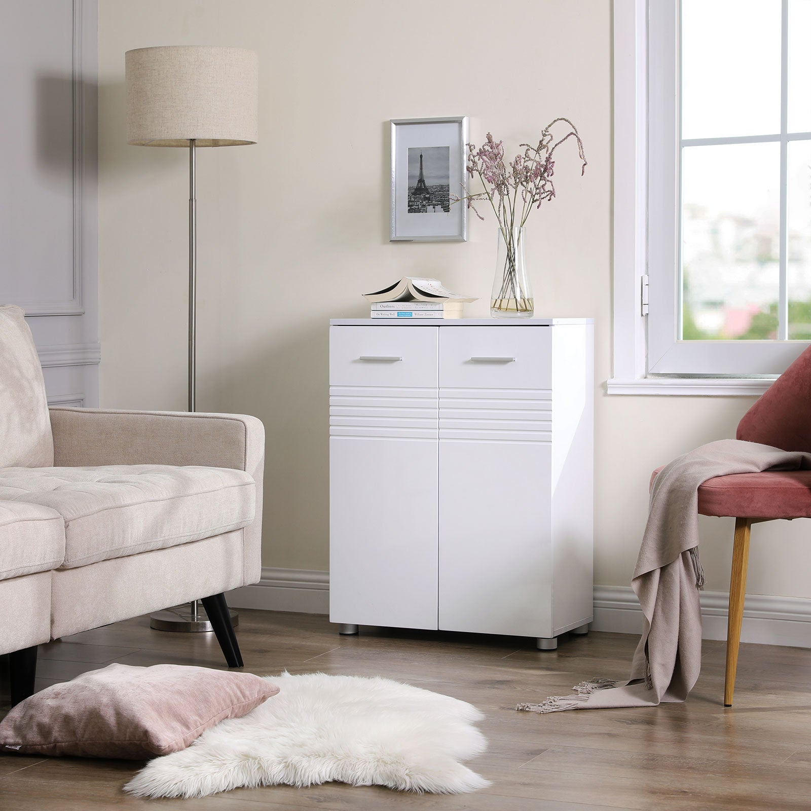 Bathroom furniture - “Modern notches”