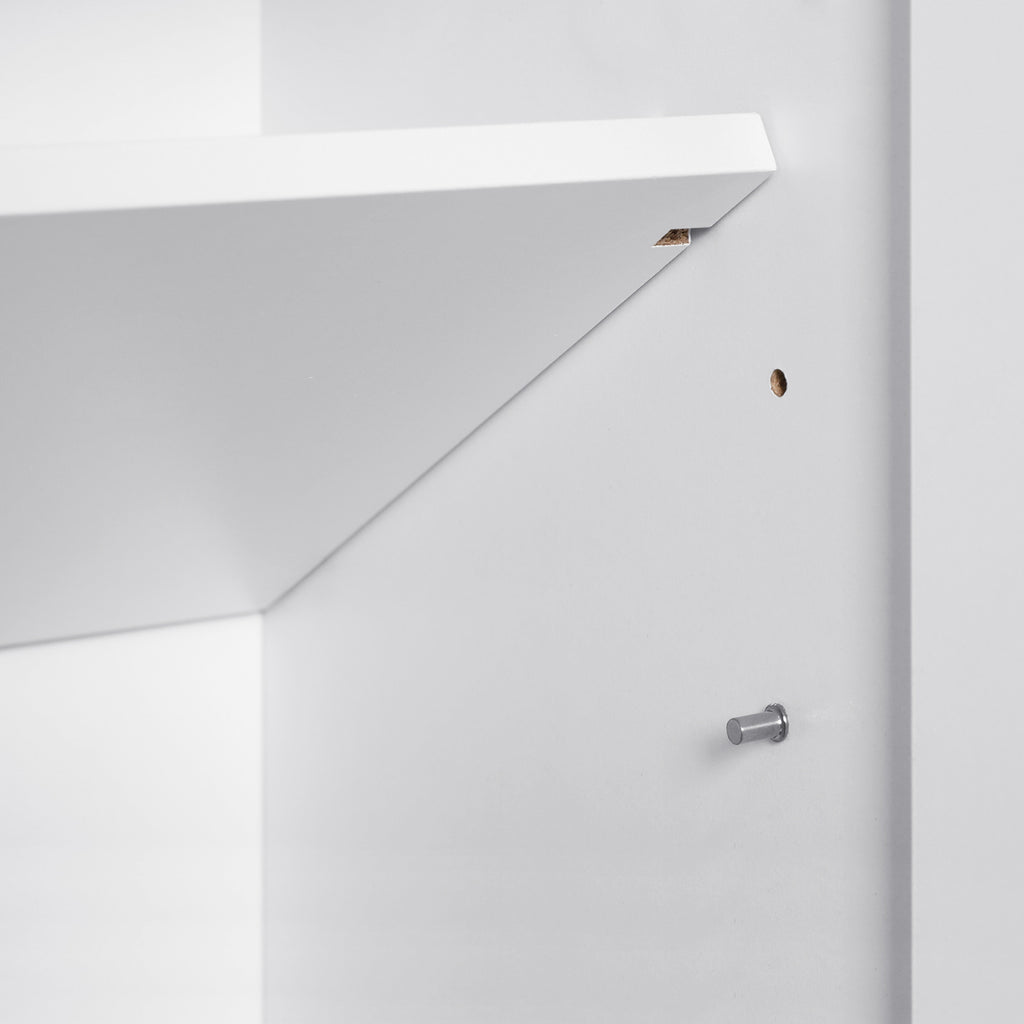 Bathroom furniture - “Modern notches”